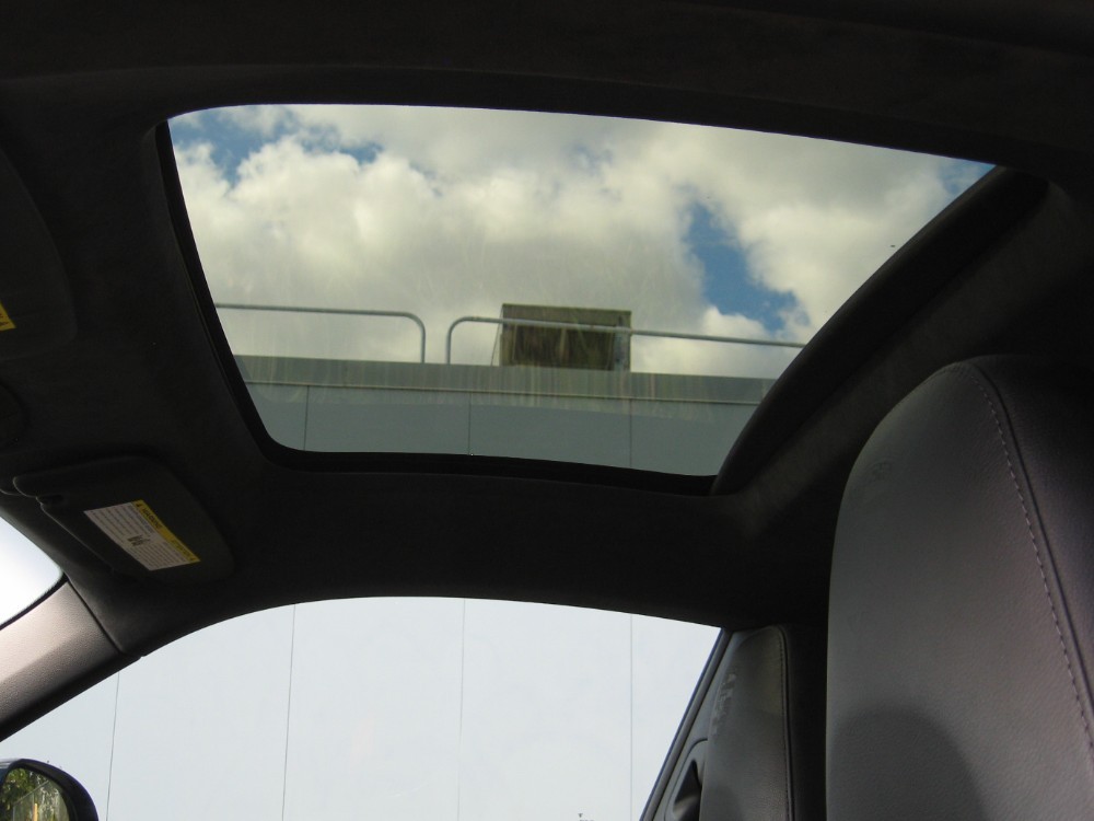 
								Porsche 911 CARERRA 4+6SPD+SPORT CHRONO+NAVI+LOADED full									