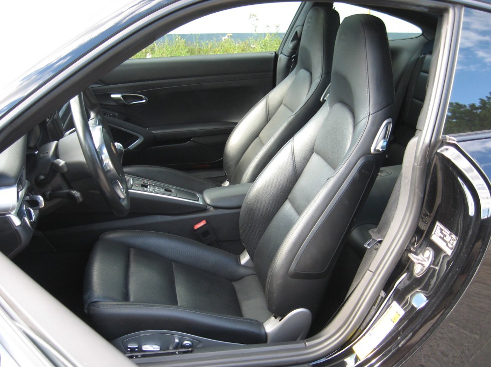 
								Porsche 911 CARERRA 4+6SPD+SPORT CHRONO+NAVI+LOADED full									